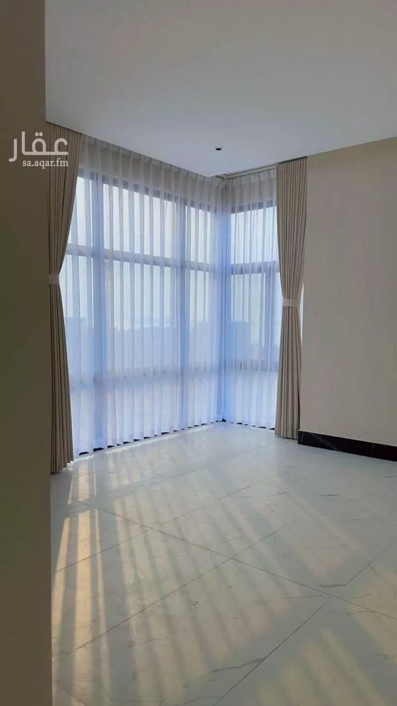 4 bedroom apartment in Ash Shati Al Gharbi, Eastern Province 5