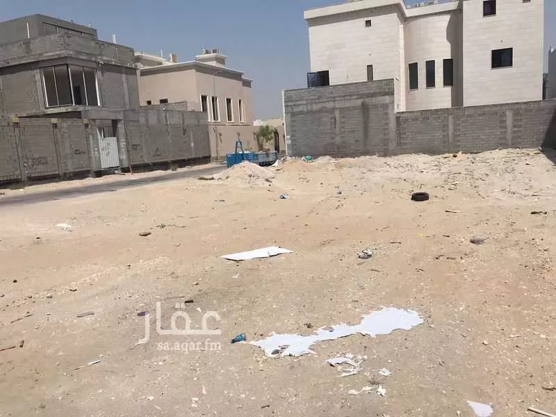 أرض 770 م² في البحر 2