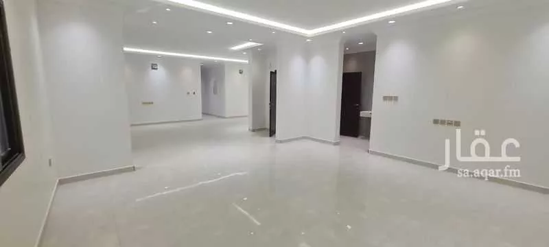 4 bedroom apartment in Ar Rakah Al Janubiyah, Eastern Province 6