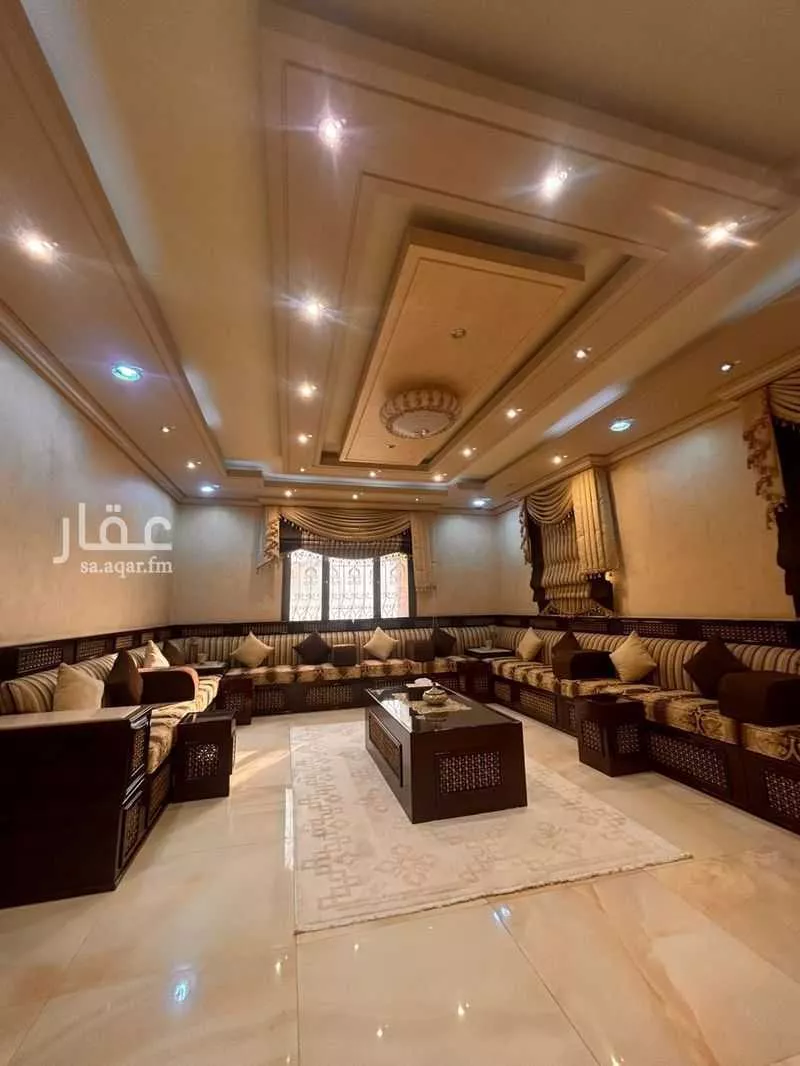 5 bedroom villa in Al Dabab, Eastern Province 6