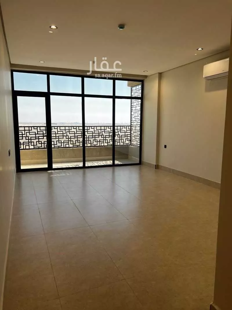 4 bedroom apartment in Ash Shulah, Eastern Province 10
