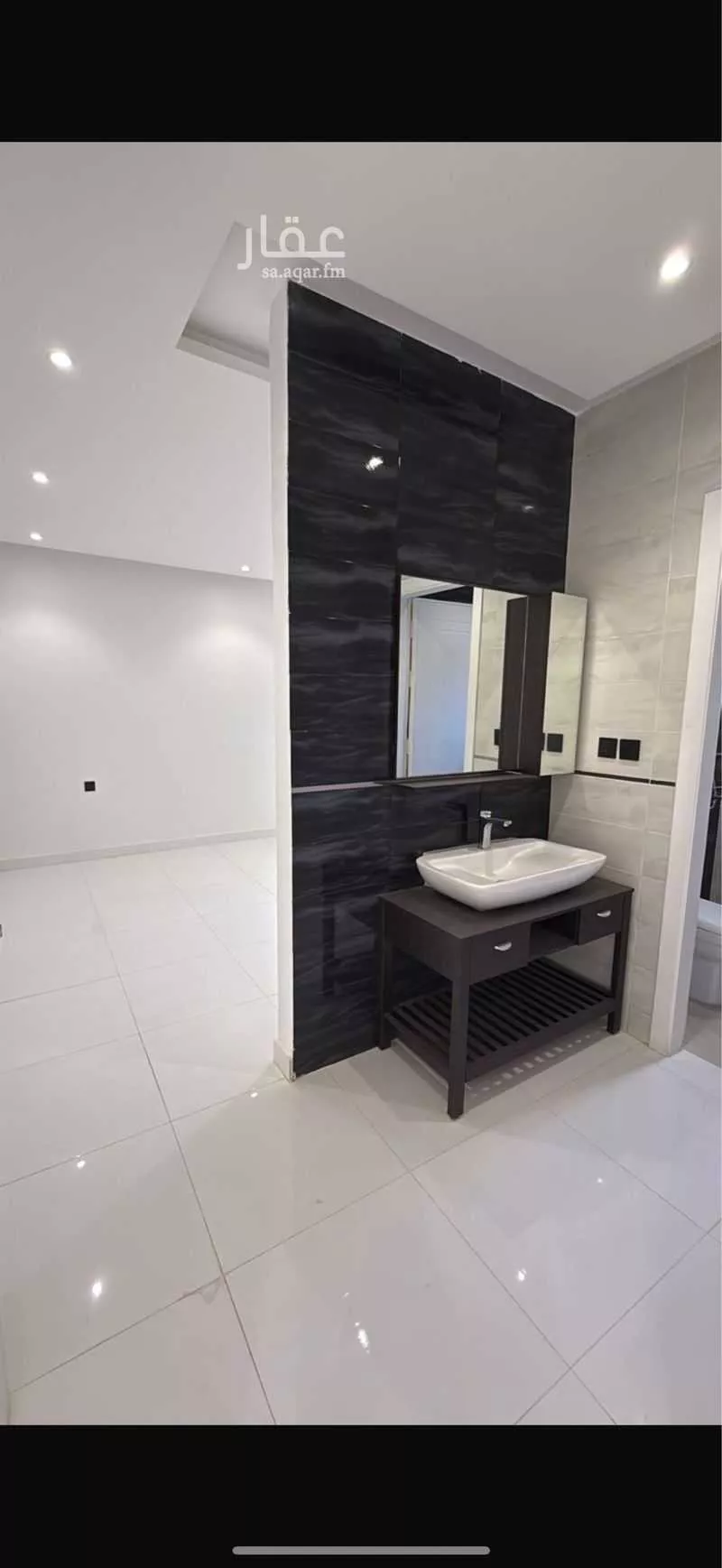 شقة 5 غرف في بطحاء قريش 1