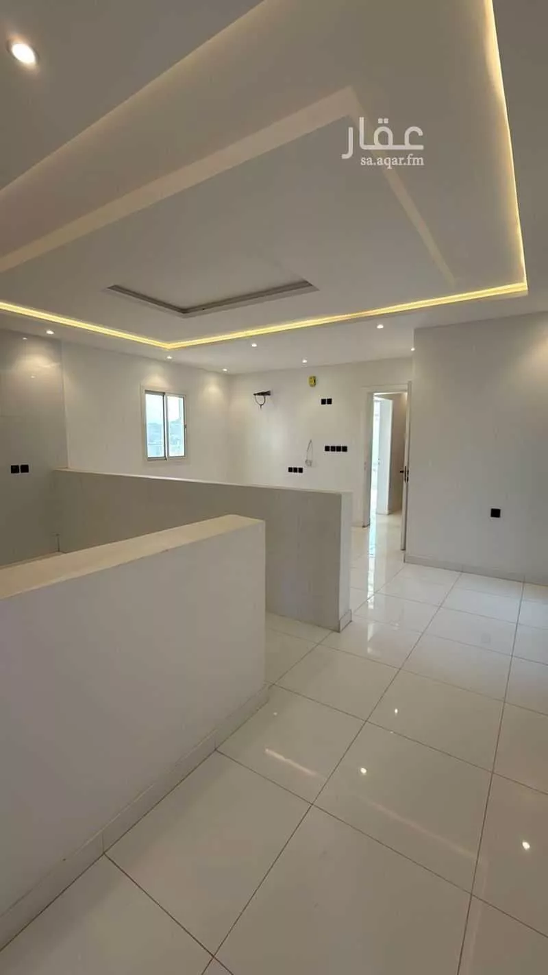 شقة 5 غرف في بطحاء قريش 1