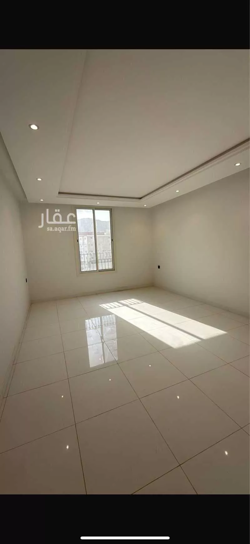 شقة 5 غرف في بطحاء قريش 2