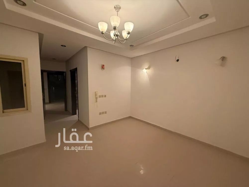 شقة 3 غرف في بطحاء قريش 5