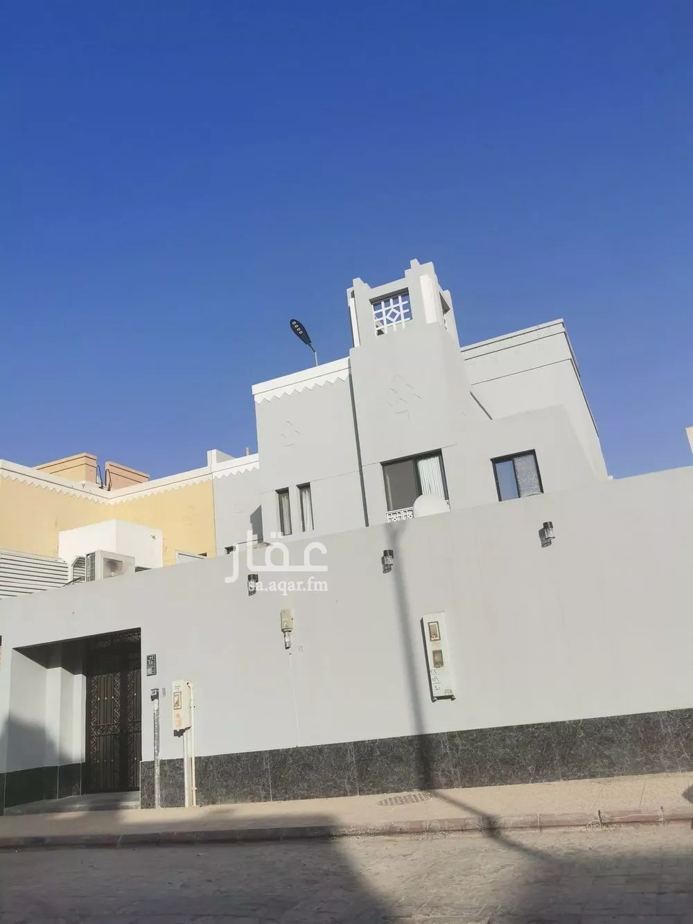 فيلا 8 غرف في الدريهمية 1