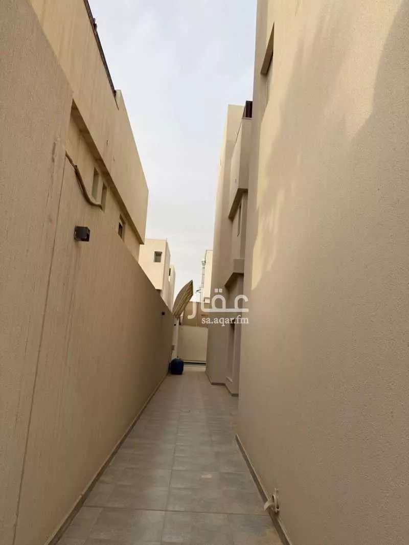 5 bedroom villa in Al Hada 1