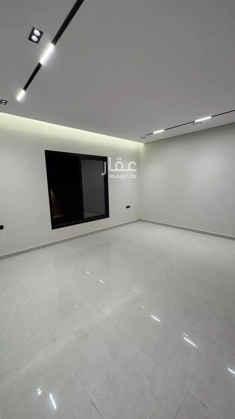 8 bedroom villa in Al Qairawan, Riyadh 15
