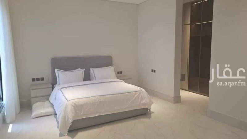 3 bedroom floor in Al Rabie 2