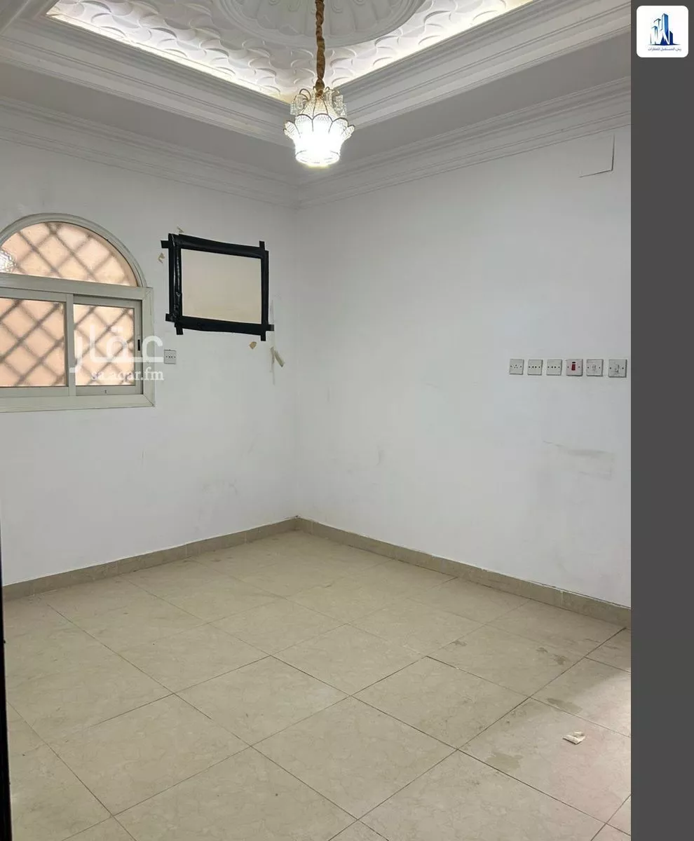 شقة 3 غرف في السعادة 5