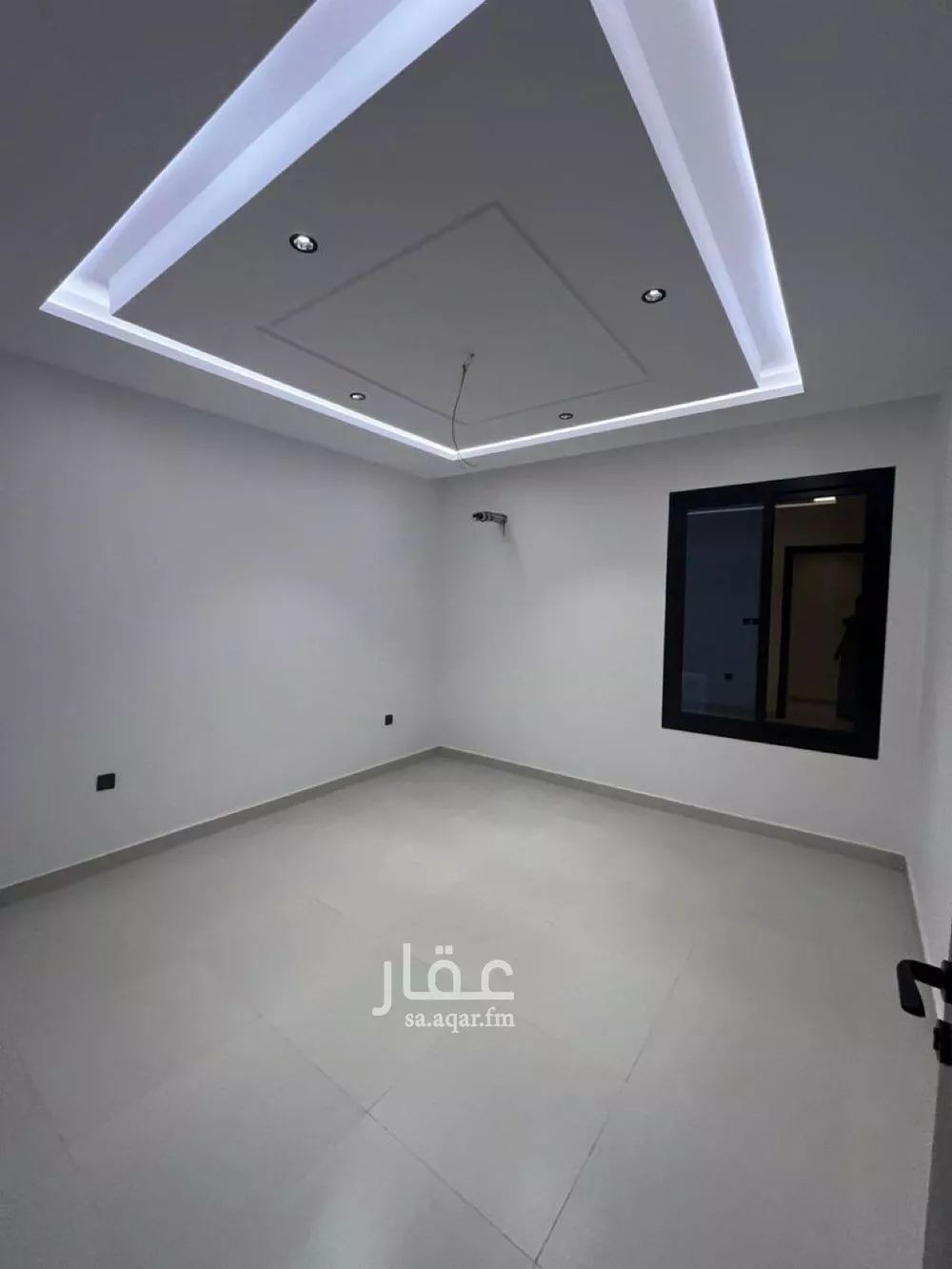 شقة 4 غرف في الريان 5