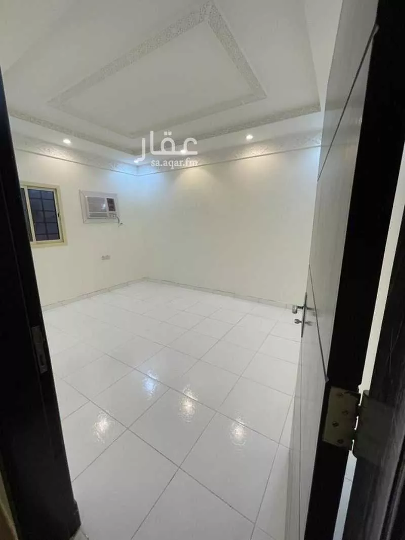 4 bedroom apartment in Al Qairawan, Riyadh 6