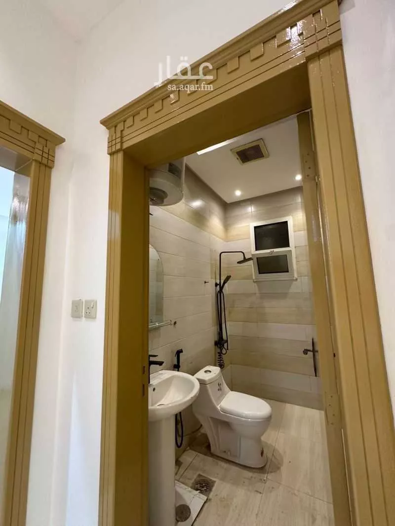 4 bedroom apartment in Al Qairawan 1
