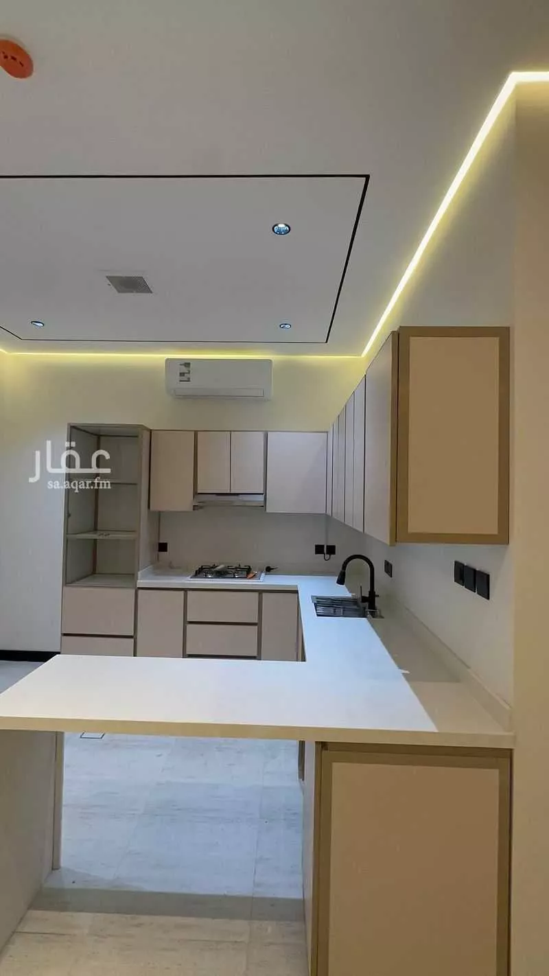 4 bedroom apartment in Dhahrat Laban 3