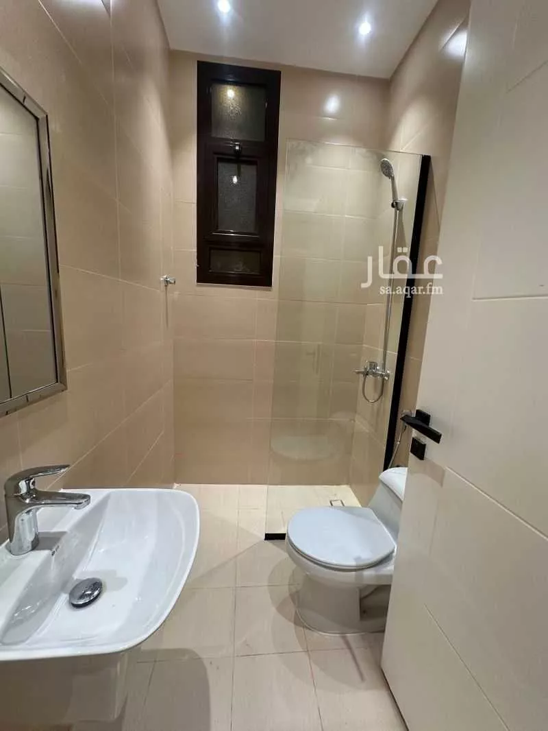 3 bedroom apartment in Al Rabie, Riyadh 6