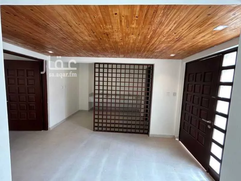 4 bedroom villa in Ar Rayan, Riyadh 13