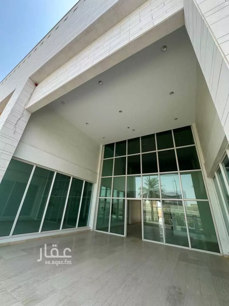 مكتب 3797 م² في الخليج 2