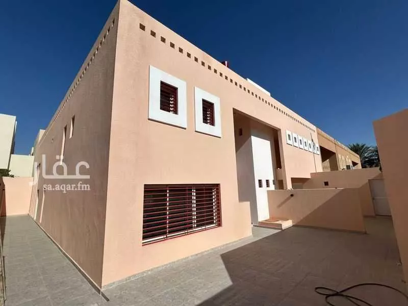 4 bedroom villa in Ar Rayan, Riyadh 14