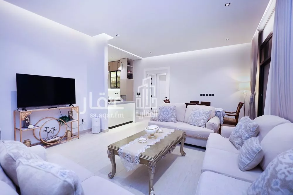 4 bedroom apartment in Al Sulaimaniyyah, Riyadh 5