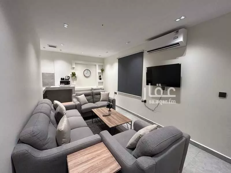 500 sqm building in Ad Dar Al Baida 5