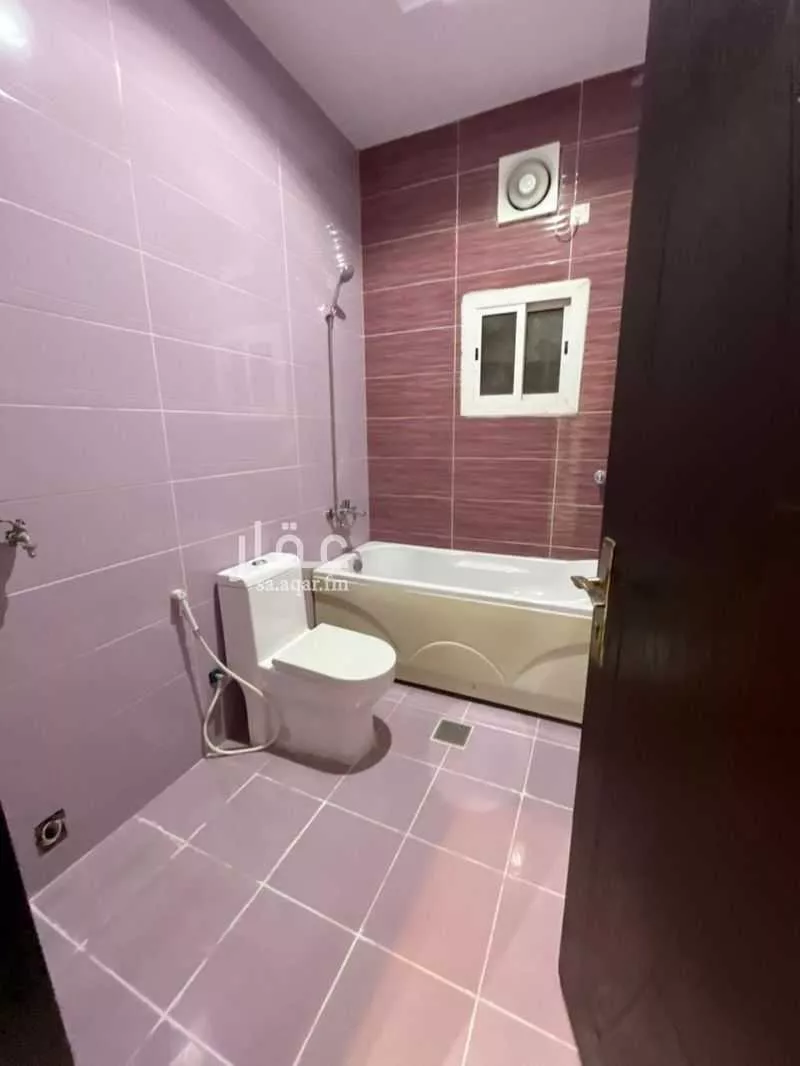 شقة 5 غرف في طيبة، جدة 11