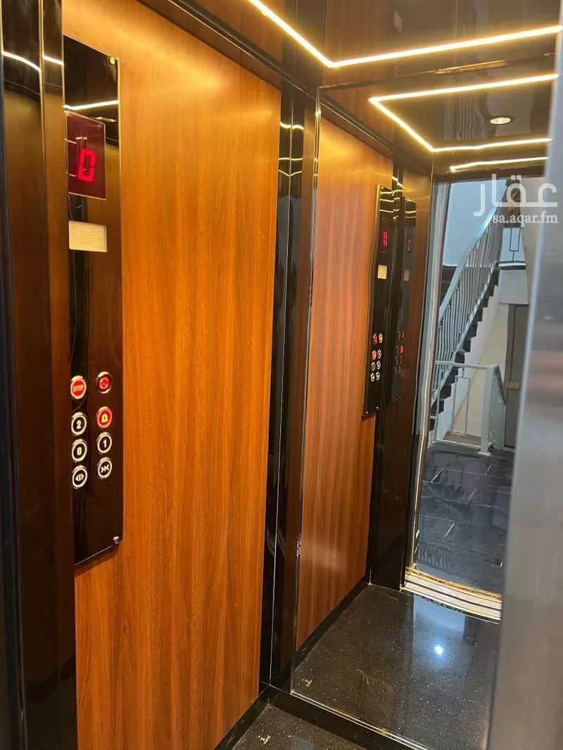 5 bedroom floor in Tuwaiq 3