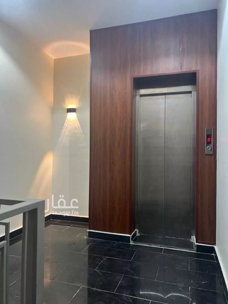 5 bedroom floor in Tuwaiq 2