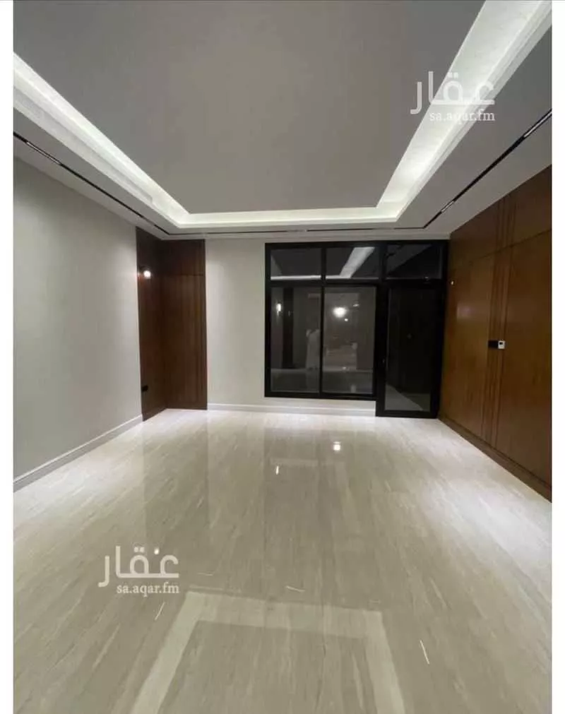 فيلا 5 غرف في الملقا 3