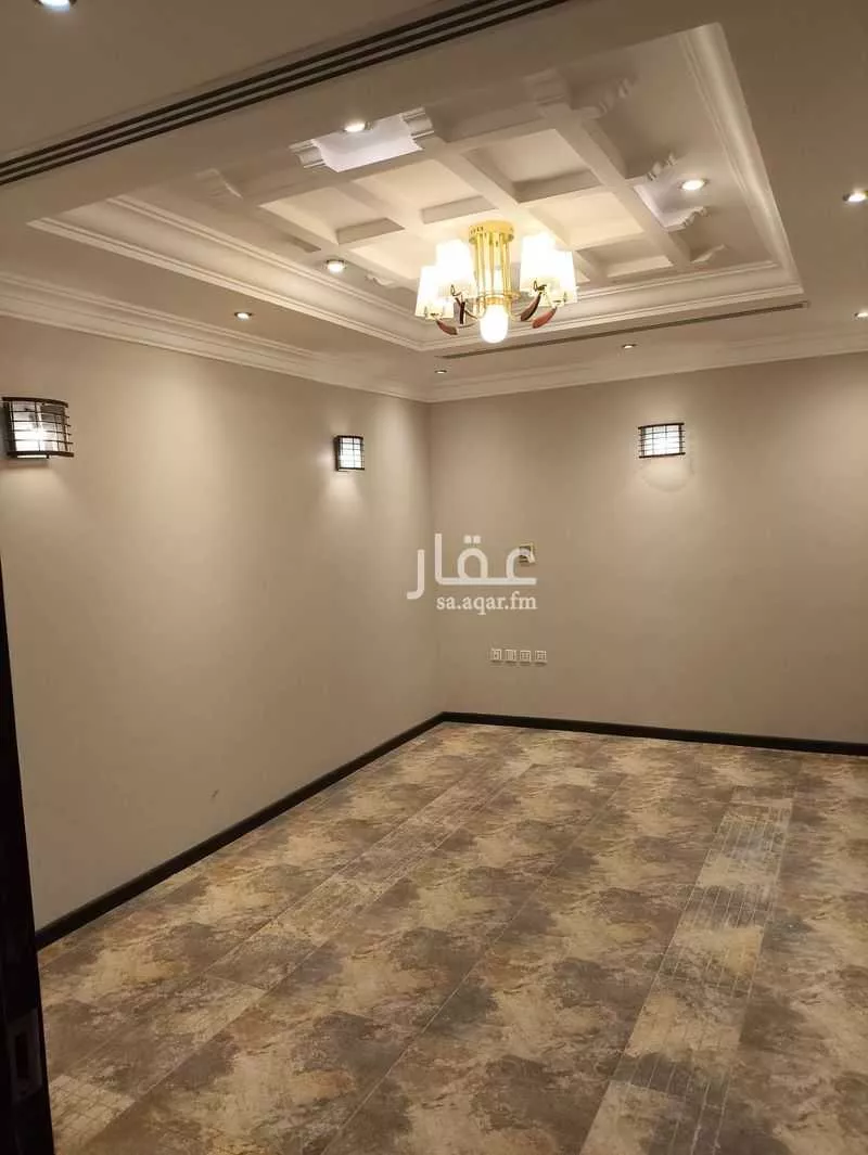 5 bedroom villa in Al Nuzhah, Eastern Province 9