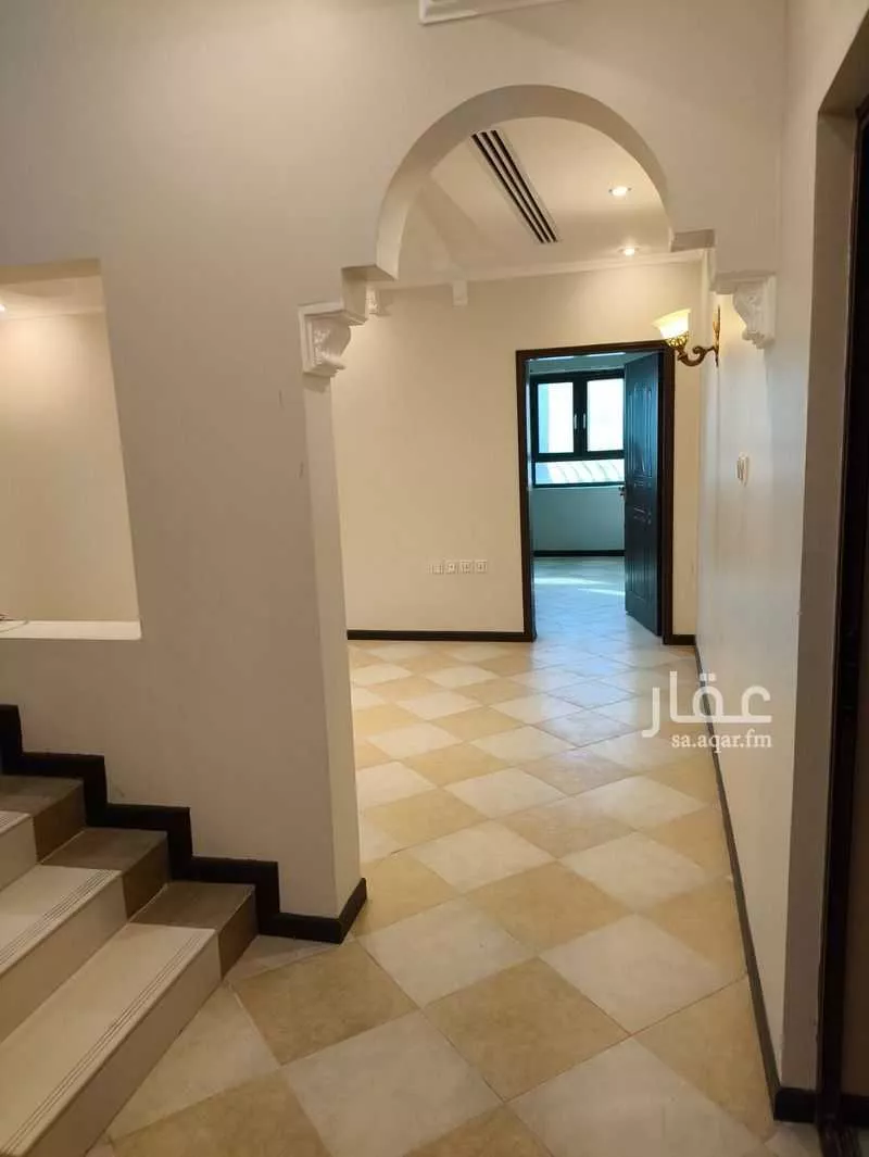 5 bedroom villa in Al Nuzhah 2
