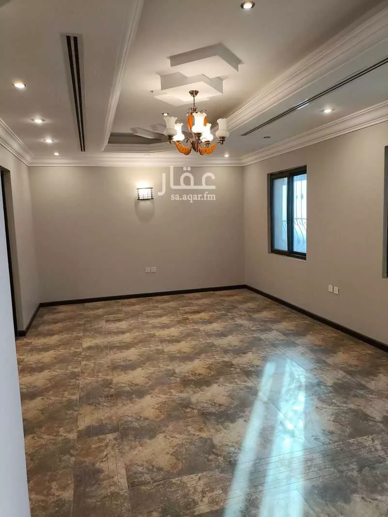 5 bedroom villa in Al Nuzhah, Eastern Province 8