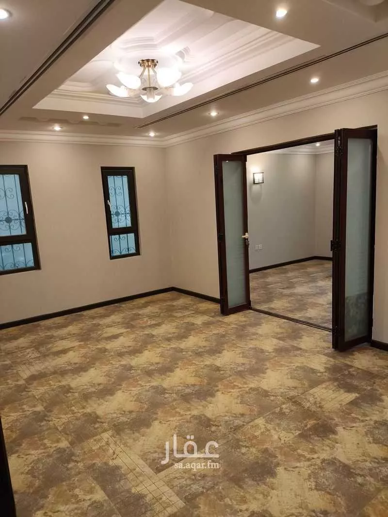 5 bedroom villa in Al Nuzhah, Eastern Province 10