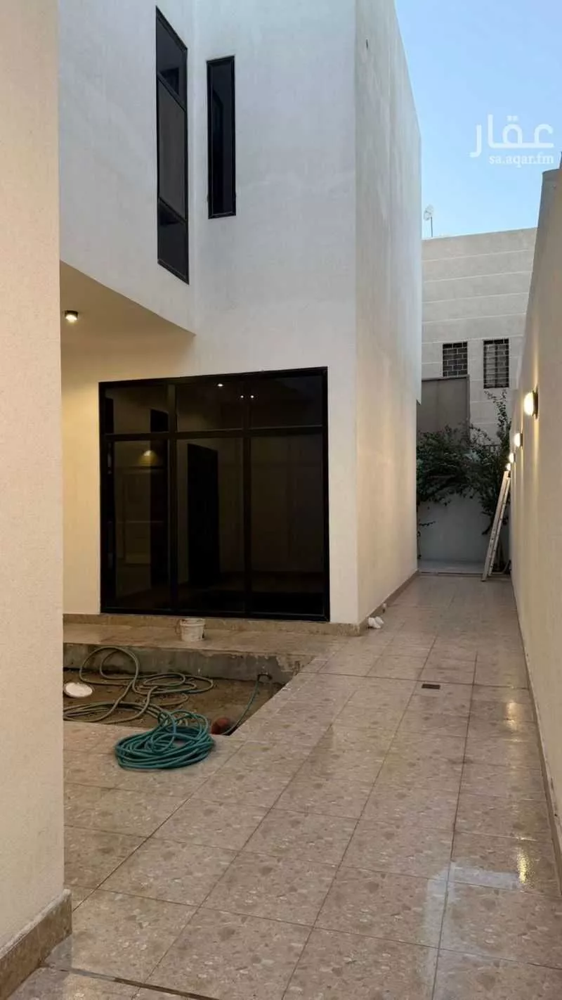 9 bedroom villa in Al Anwar, Eastern Province 9
