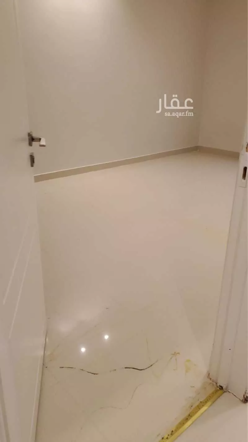 4 bedroom floor in Al Mahdiyyah 5