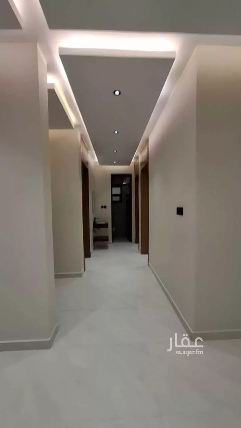 4 bedroom apartment in Al Hamra, Eastern Province 13