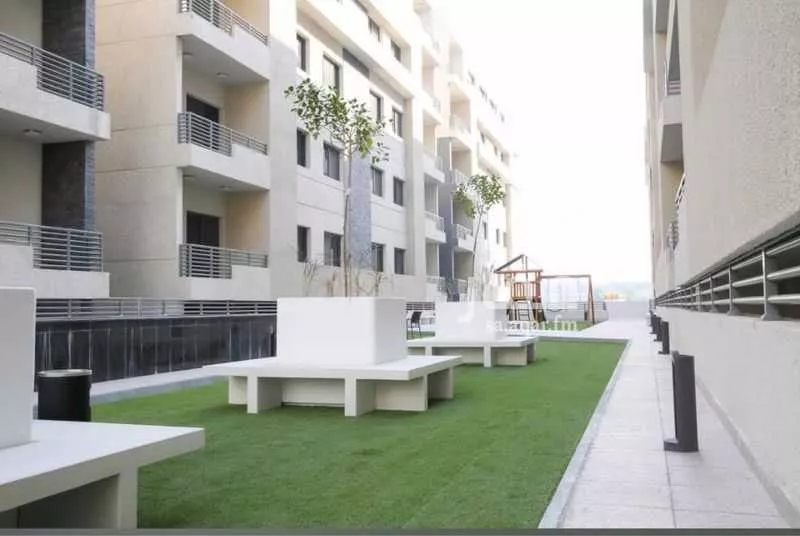 شقة 4 غرف في البندرية 1