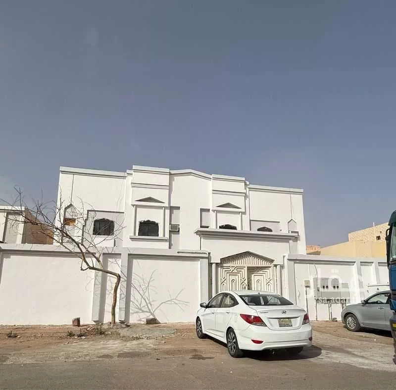600 sqm building in Al Matar 2