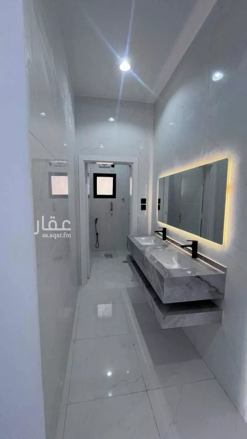 عمارة 500 م² في المطار 2