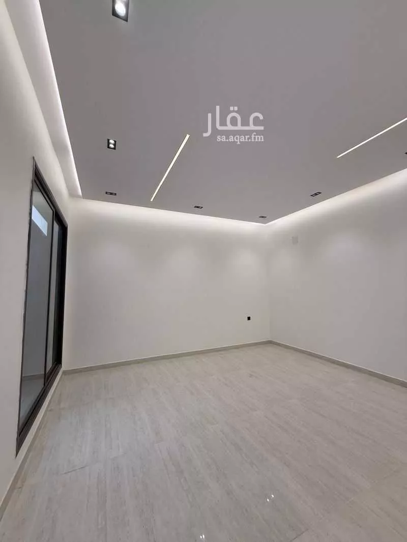 5 bedroom floor in Al Maizilah 5