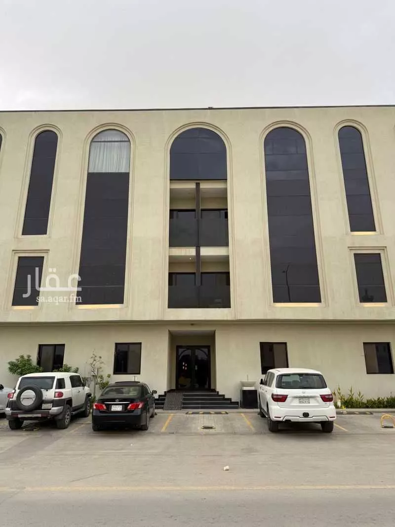 3 bedroom apartment in Al Malqa 2