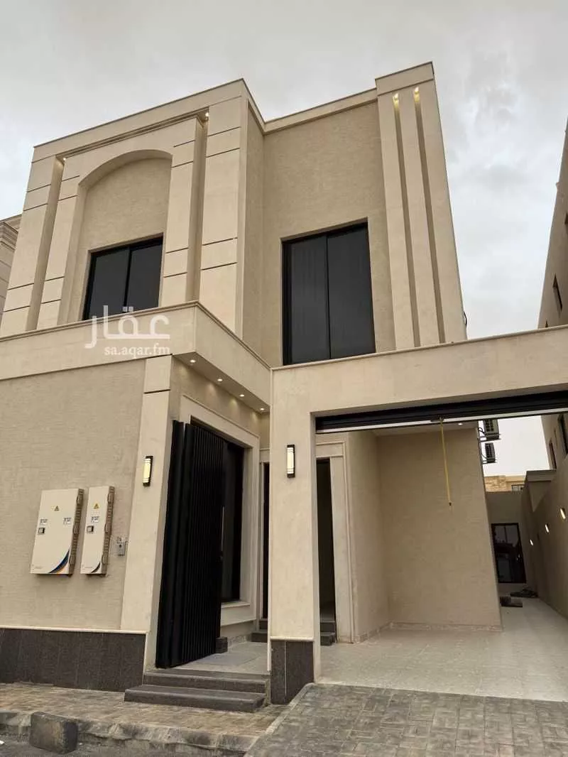 5 bedroom floor in Al Maizilah 2