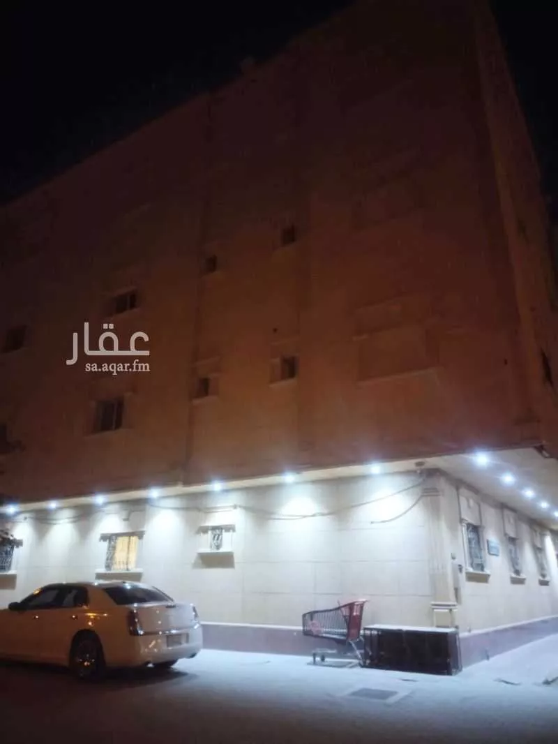 3 bedroom apartment in Al Rabie 1