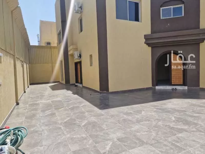4 bedroom villa in Al Murooj, Riyadh 8