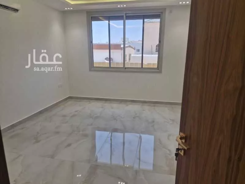 4 bedroom villa in Al Murooj, Riyadh 6