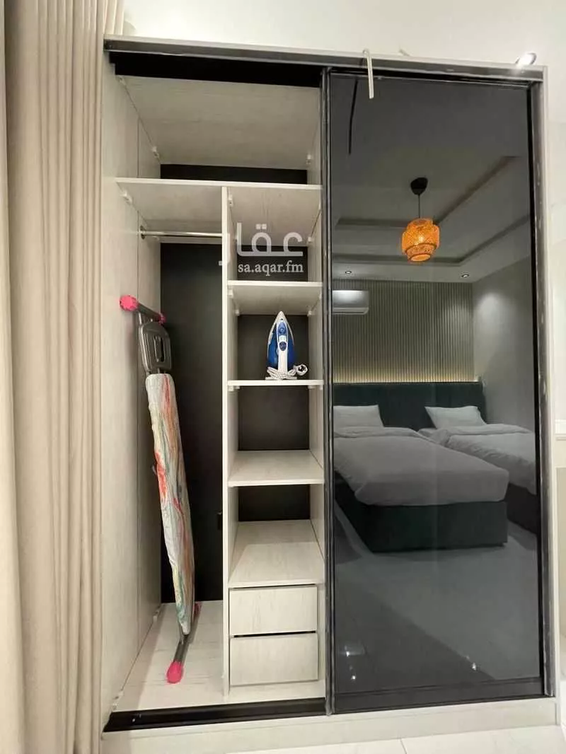 4 bedroom apartment in Al Marwa 5