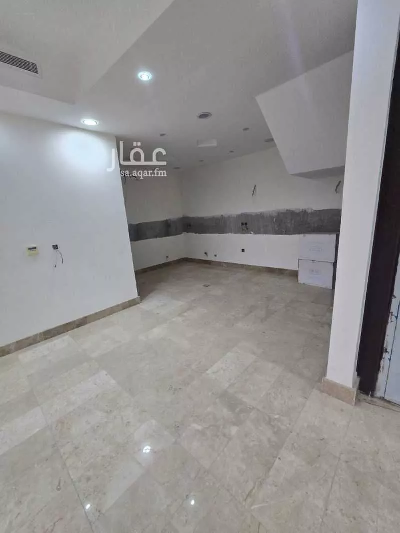 6 bedroom villa in Al Basateen, Jeddah 7