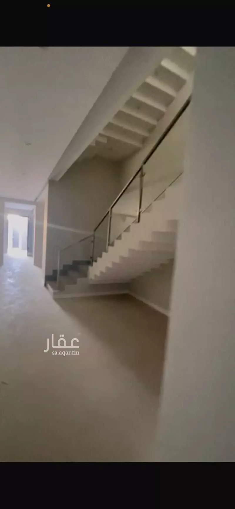 عمارة 2156 م² في عليشة 3