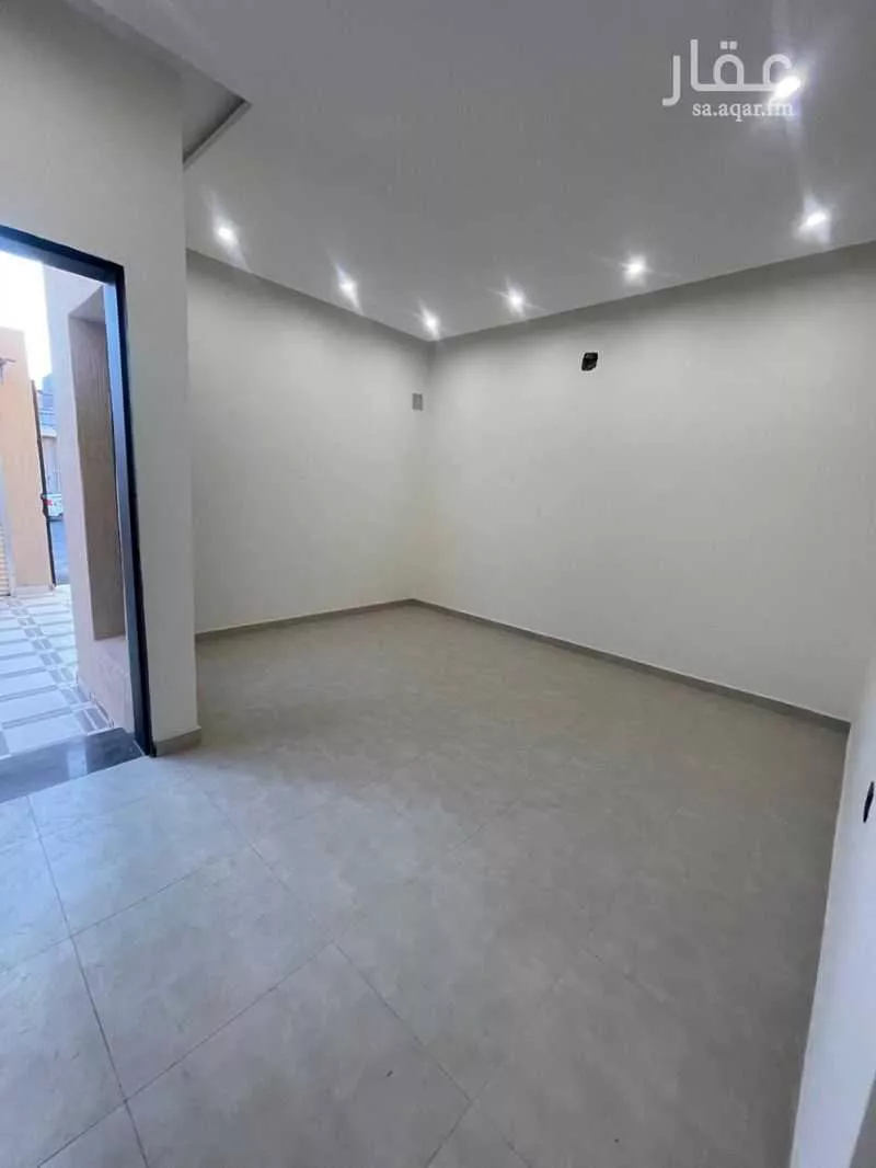 5 bedroom floor in Badr 5