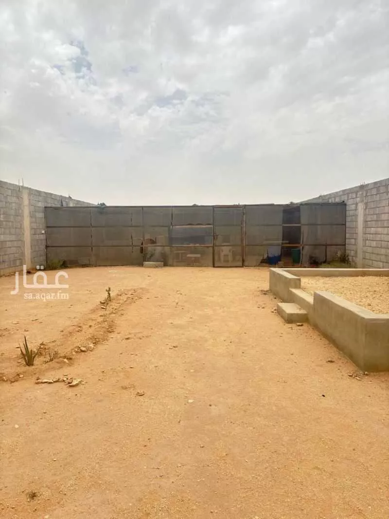 أرض 450 م² في عريض 3