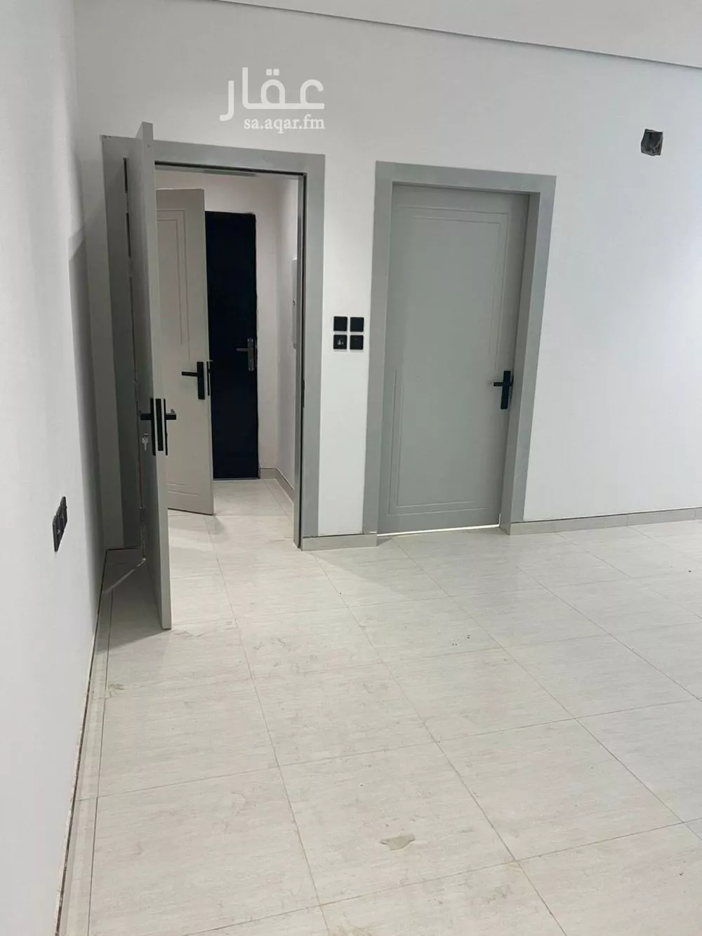 شقة 3 غرف في النظيم 3